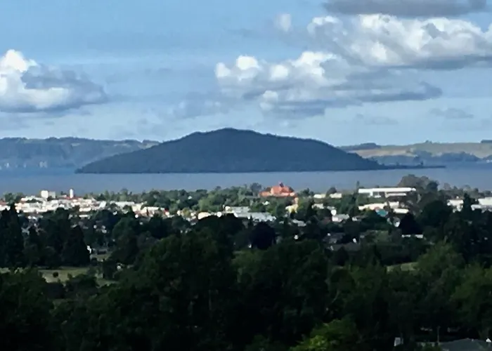 Pohutu Vista Rotorua