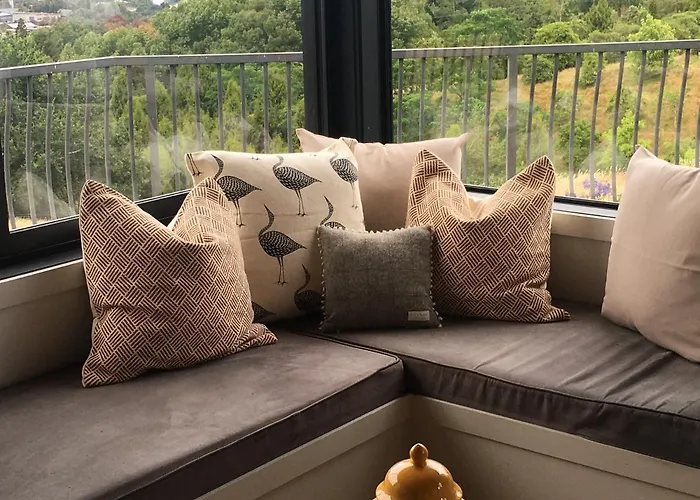 Pohutu Vista Couette-café *